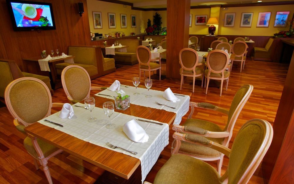 Hotel Borgia Гандия Ресторан фото